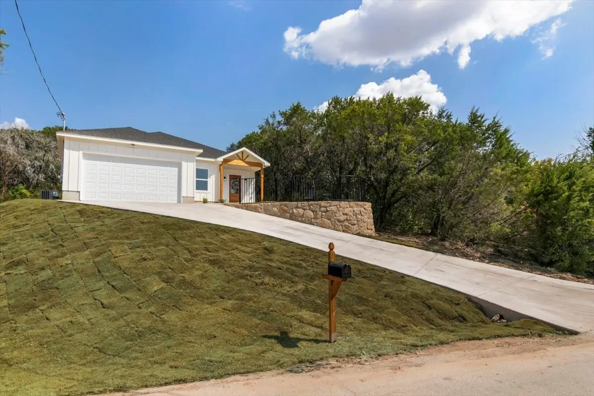1001 Apache Ridge Road, Granbury, TX 76048 - #1