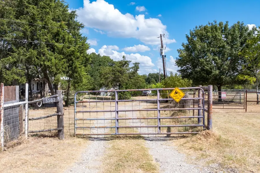 5562 Cedar Creek Drive, Kemp, TX 75143 - #3