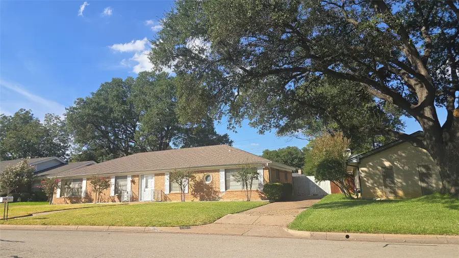 1611 Park Ridge Terrace, Arlington, TX 76012 - #3