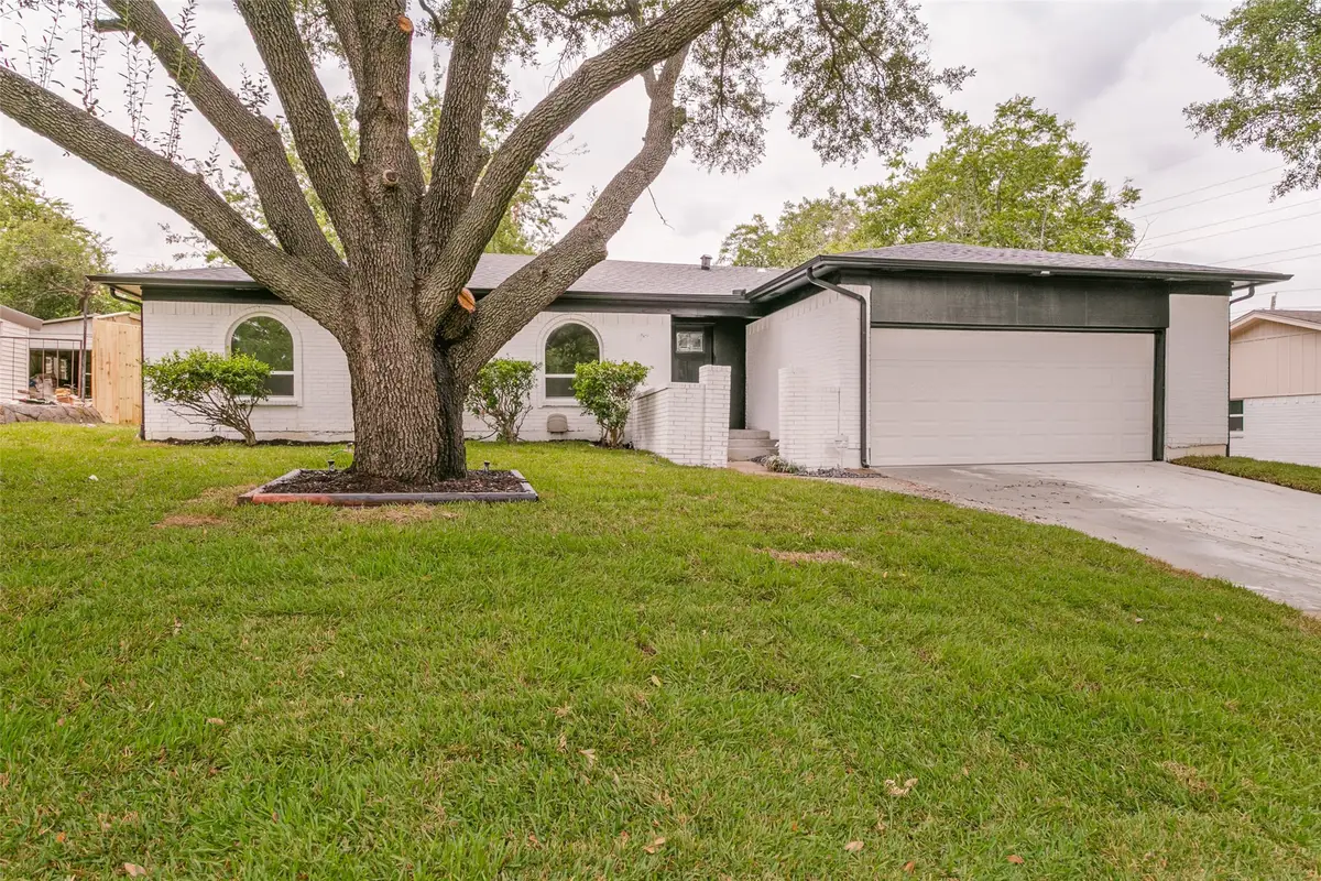 5333 Westminster Court S, Fort Worth, TX 76133 - #1