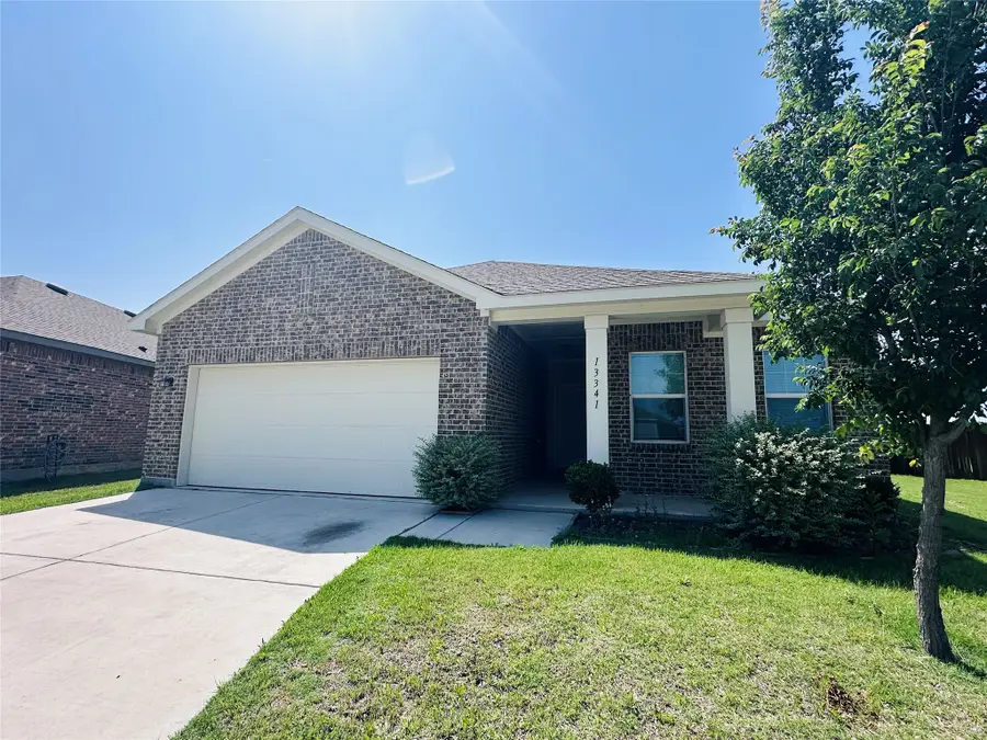 13341 Pine Dunes Drive, Fort Worth, TX 76052 - #2
