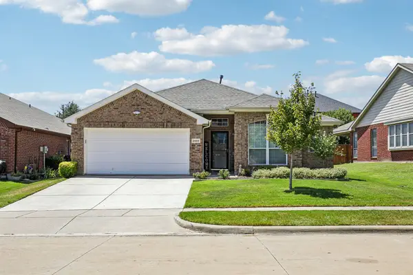 2868 Spotted Owl Drive, Fort Worth, TX 76244