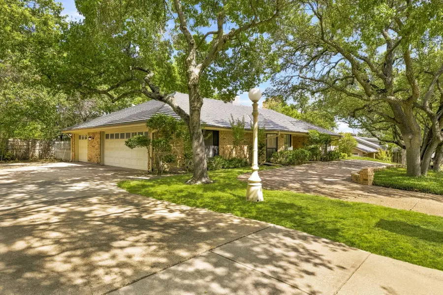 6916 Tumbling Trail, Fort Worth, TX 76116 - #2