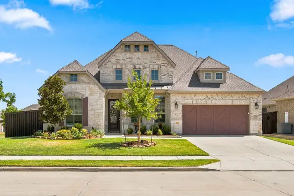 1401 Benavites Drive, Little Elm, TX 75068