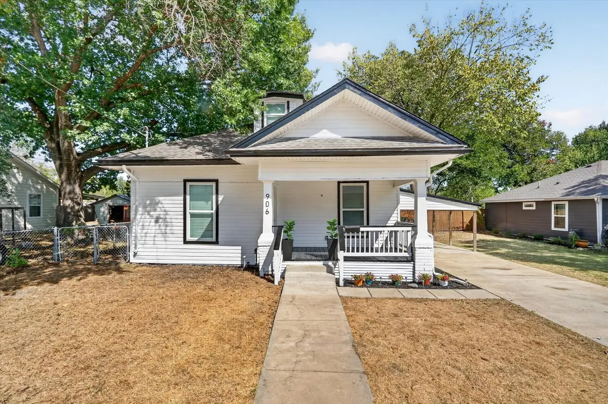906 Catherine Street, Terrell, TX 75160 - #1
