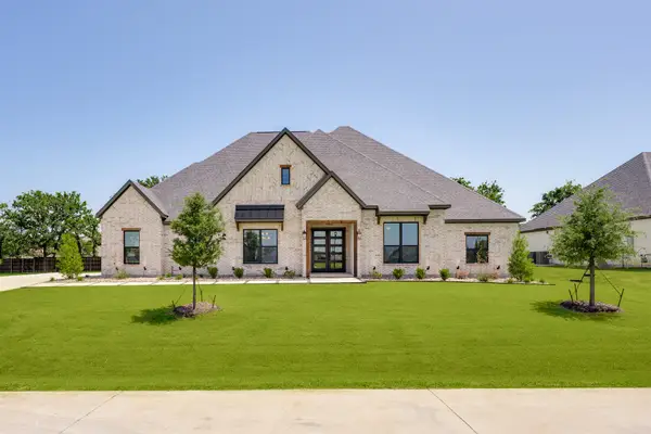 126 Texas Ash Drive, Krugerville, TX 76227
