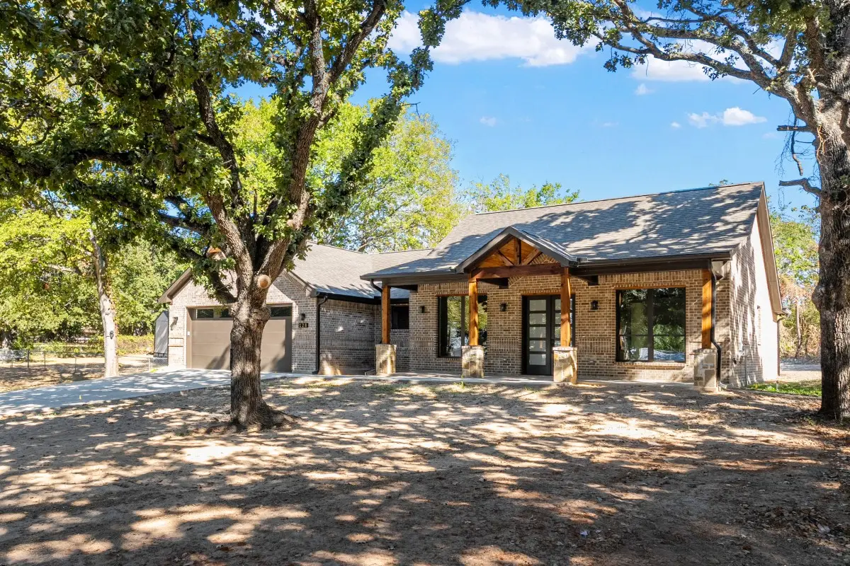 128 Autumn Wood Trail, Gun Barrel City, TX 75156 - #1