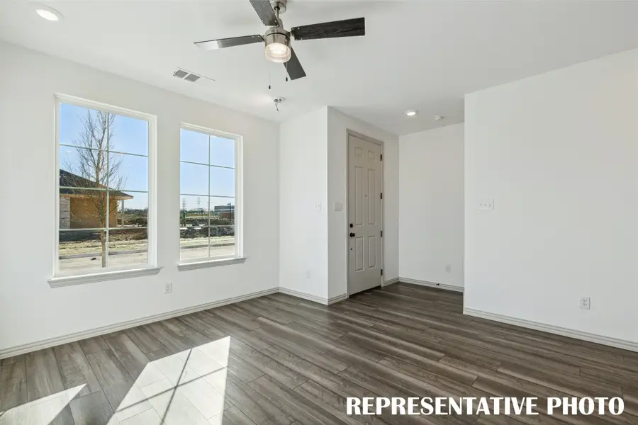 5304 Springlake Parkway, Haltom City, TX 76117 - #3