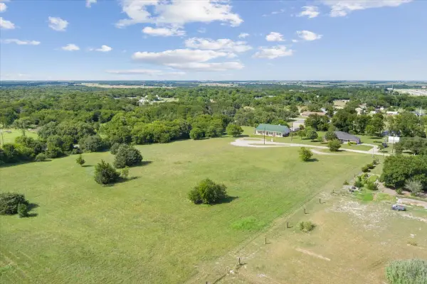 108 Brown Drive, Bruceville Eddy, TX 76524