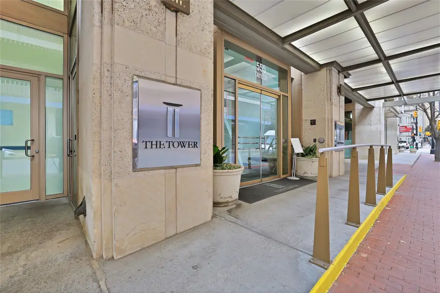 500 Throckmorton Street #1701, Fort Worth, TX 76102 - #2