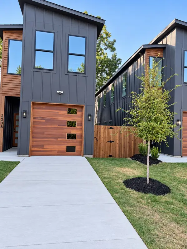 2208 Dyson Street, Dallas, TX 75215