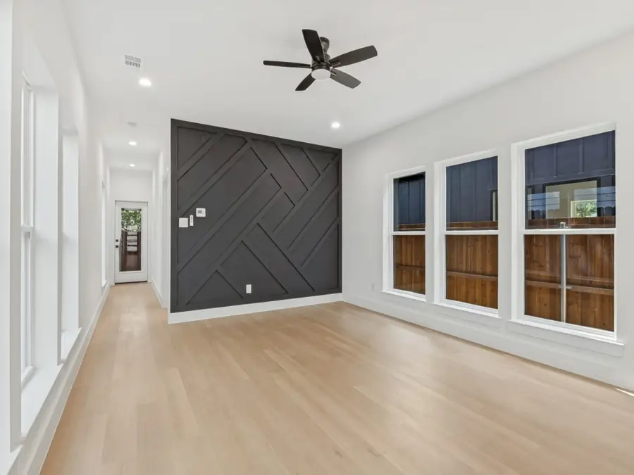 2206 Dyson Street, Dallas, TX 75215 - #3