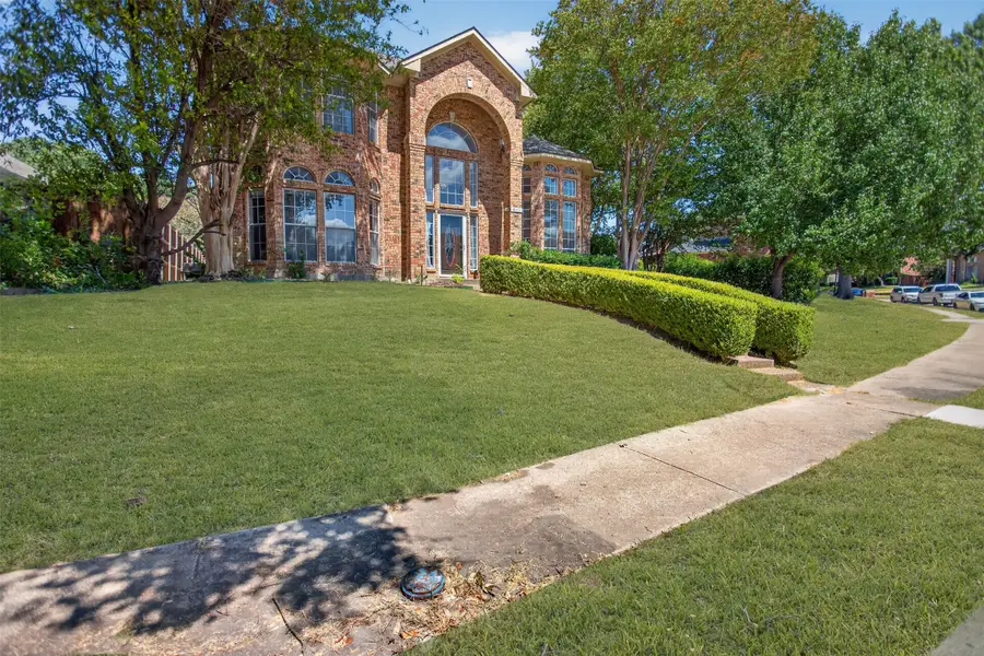 9117 Lakepointe Avenue, Rowlett, TX 75088 - #2
