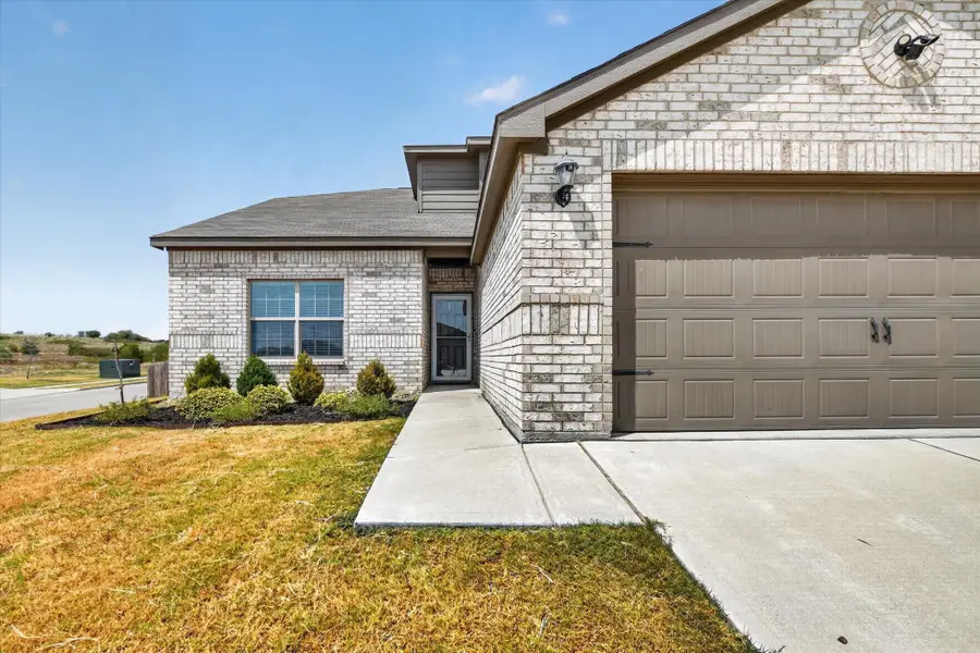 176 Bandana Circle, Newark, TX 76071 - #3