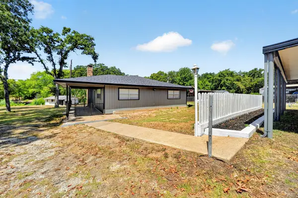 9458 Lakeland Loop, Quinlan, TX 75474