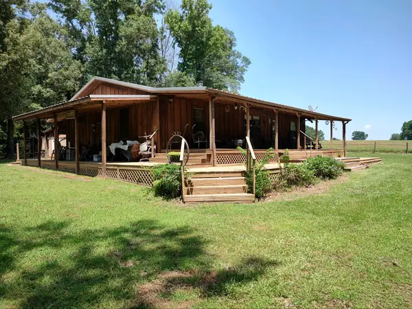 1061 County Road 1807, Yantis, TX 75497