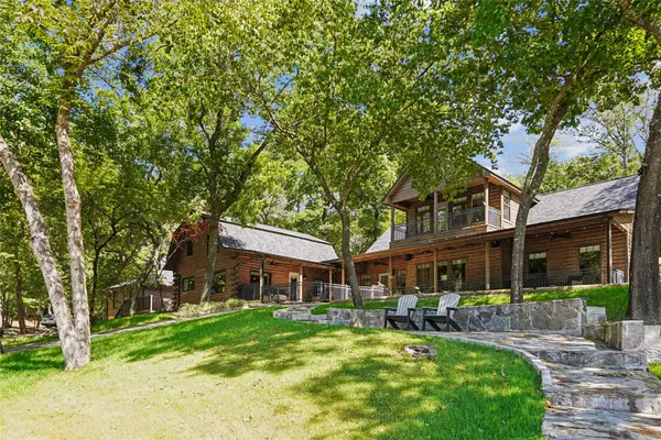 1120 Chaparral Drive, Gainesville, TX 76240