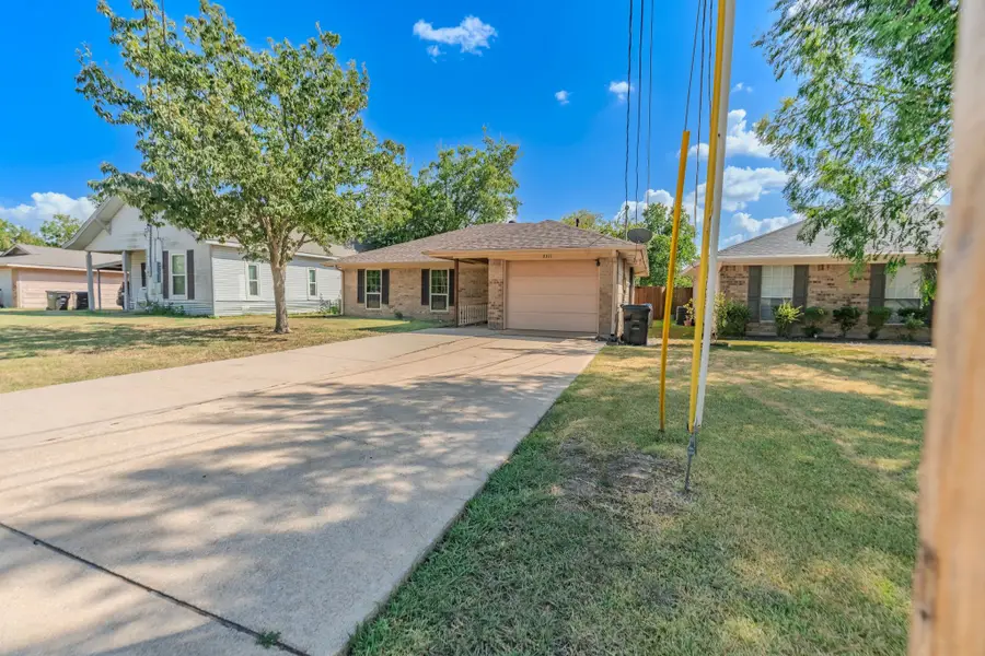 3311 Mitchell Street, Greenville, TX 75402 - #2