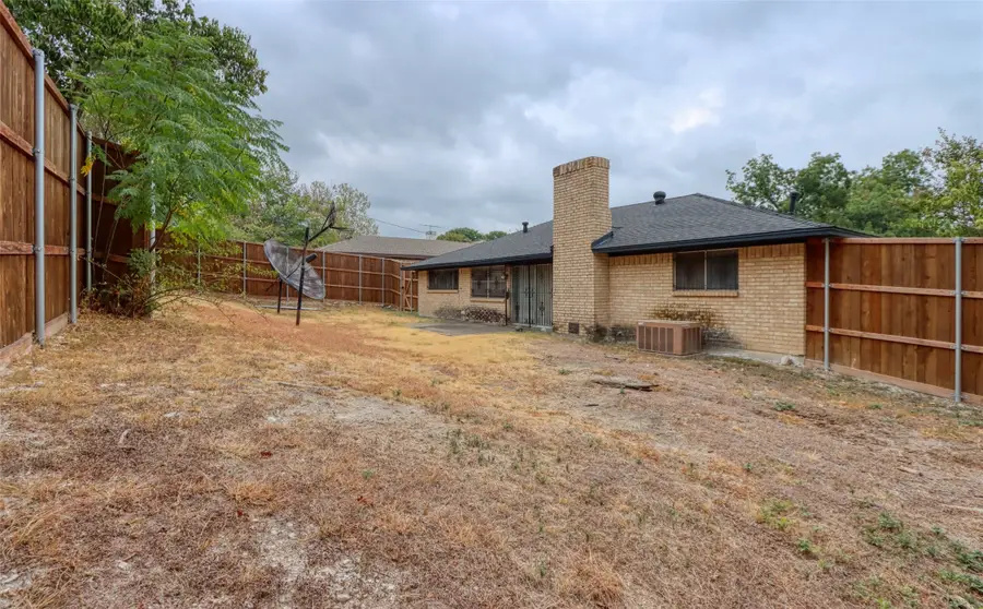 327 Penguin Drive, Dallas, TX 75241 - #3