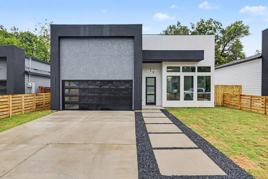 4536 Luzon Street, Dallas, TX 75216 - #2