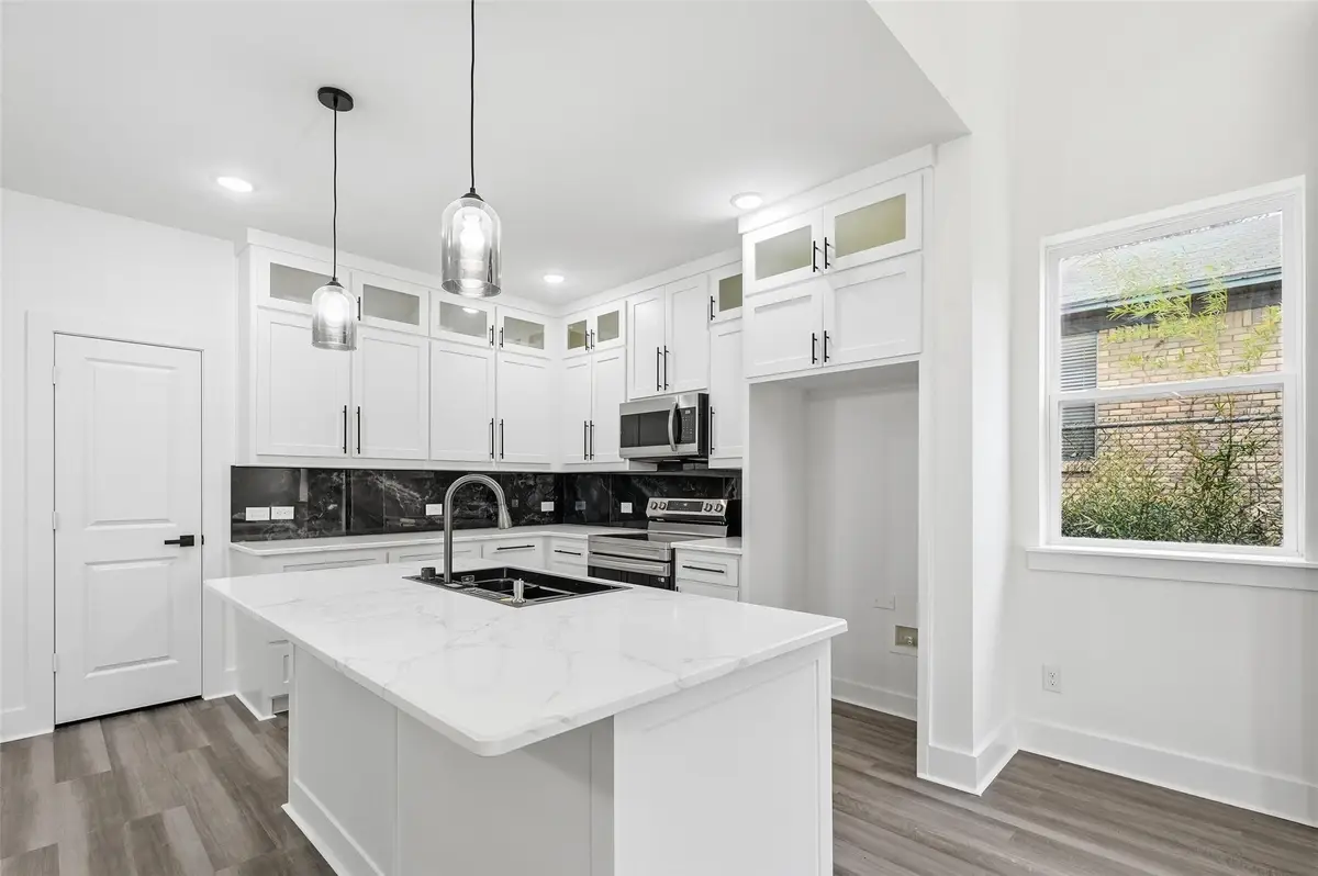 4448 Marcell Avenue, Dallas, TX 75211 - #1