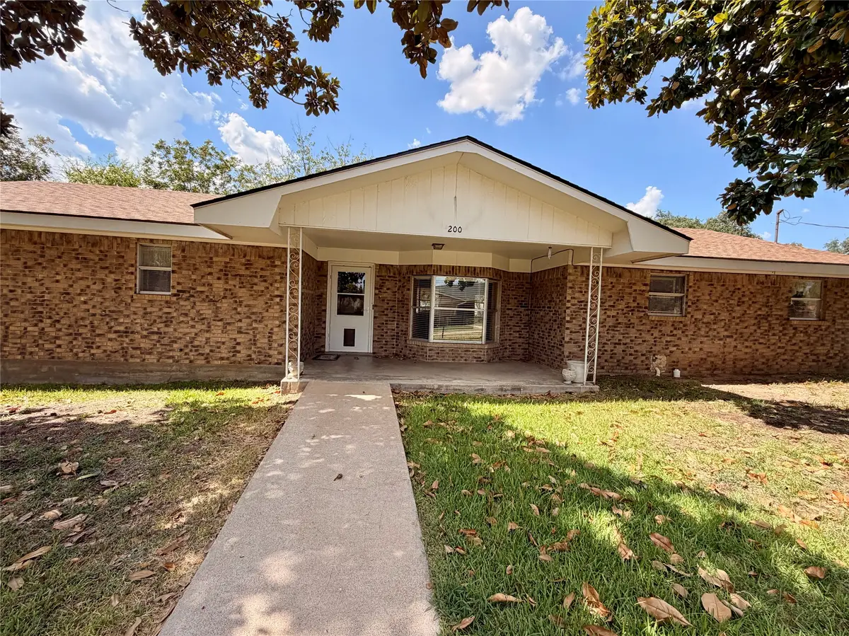 200 S Speed Street, Gustine, TX 76455 - #1