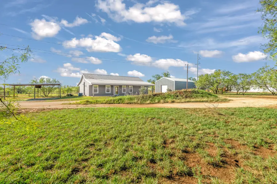 110 Davis Ln, Merkel, TX 79536 - #2