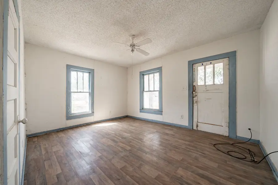 445 S Central, Hamlin, TX 79520 - #3
