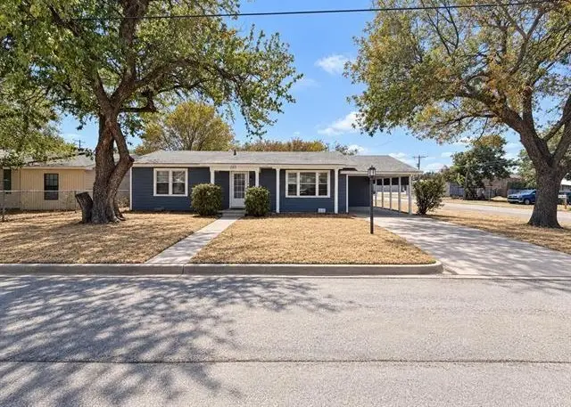 203 E Spring, Henrietta, TX 76365 - #1