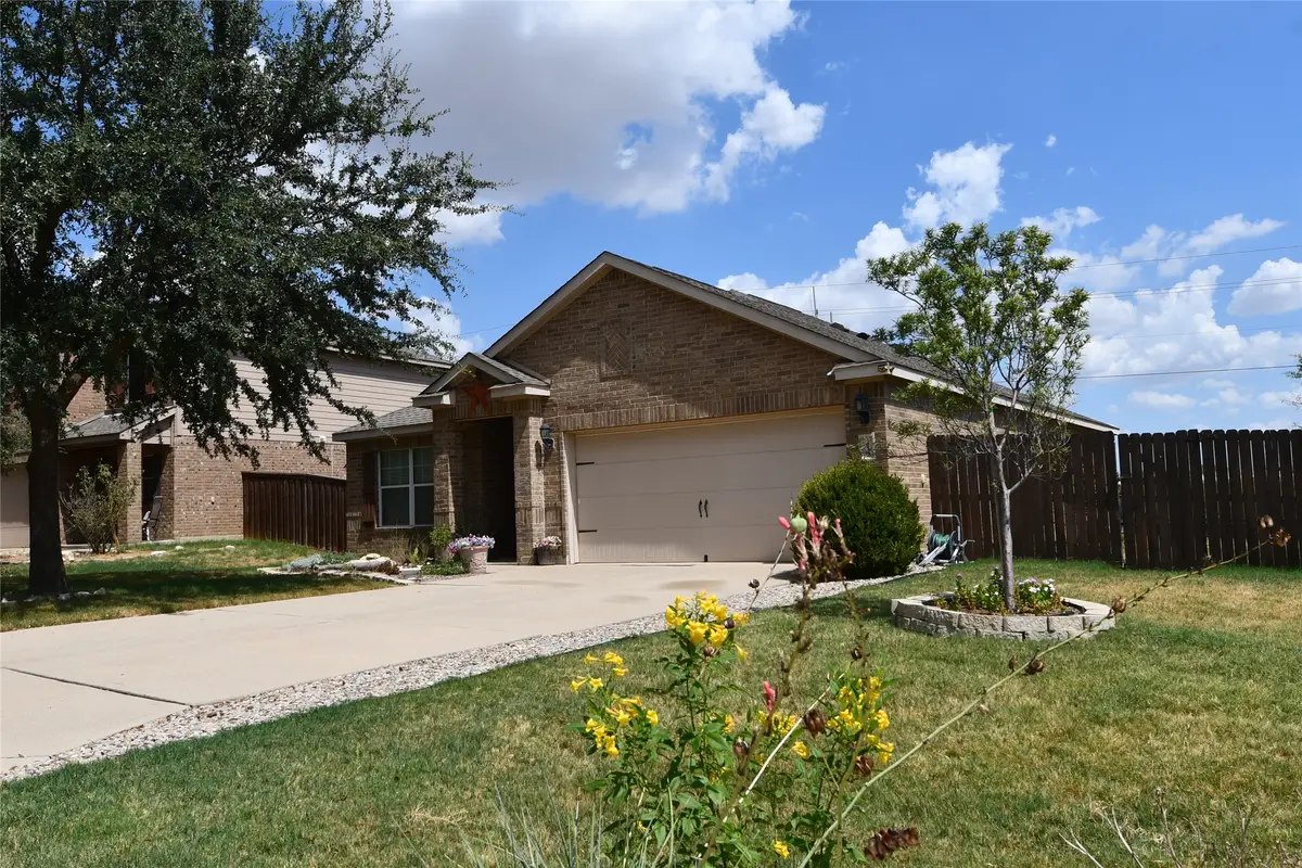 215 Dodge City Trail, Newark, TX 76071 - #1