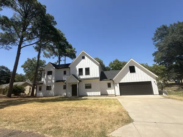 138 Sunset Drive, Gun Barrel City, TX 75156