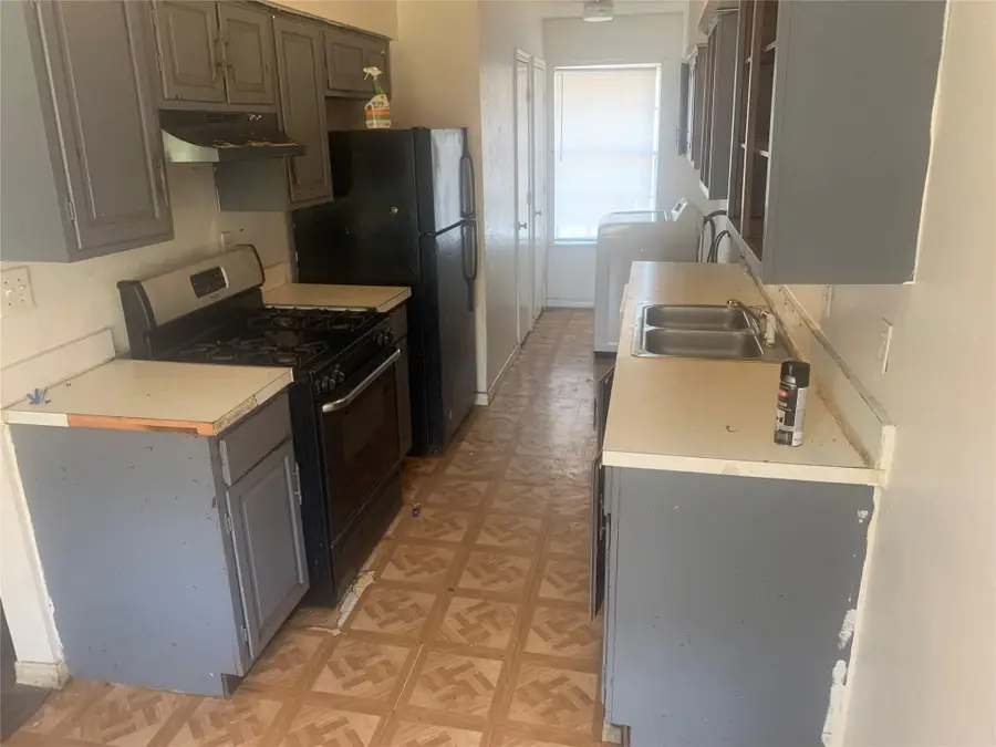 1626 Spring Lake Drive, Mesquite, TX 75149 - #3