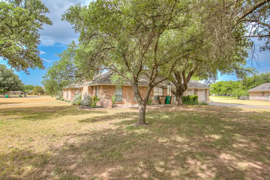 5820 Pecan Valley Lane, San Angelo, TX 76904 - #3