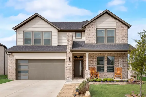 529 Ardsley Lane, Forney, TX 75126