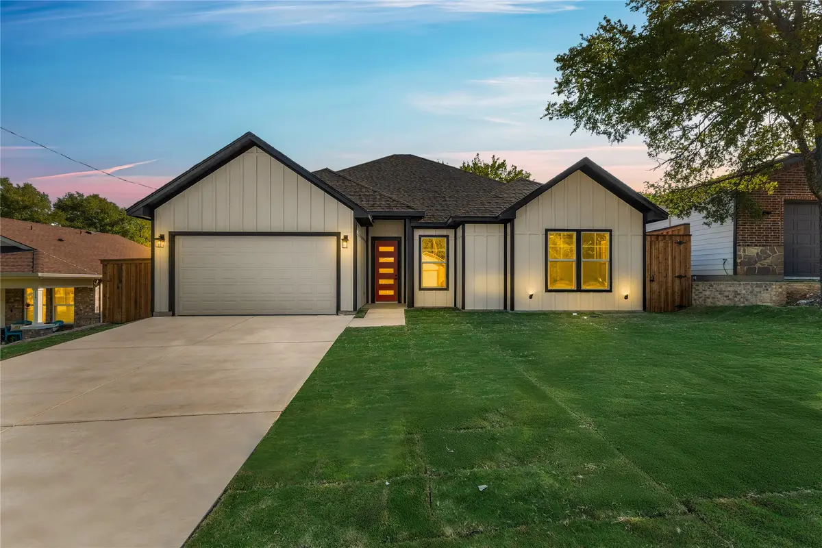 257 Billingslea Drive, Mansfield, TX 76063 - #1