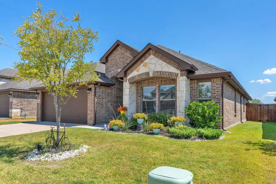725 Sandy Chip Trail, Fort Worth, TX 76108 - #2