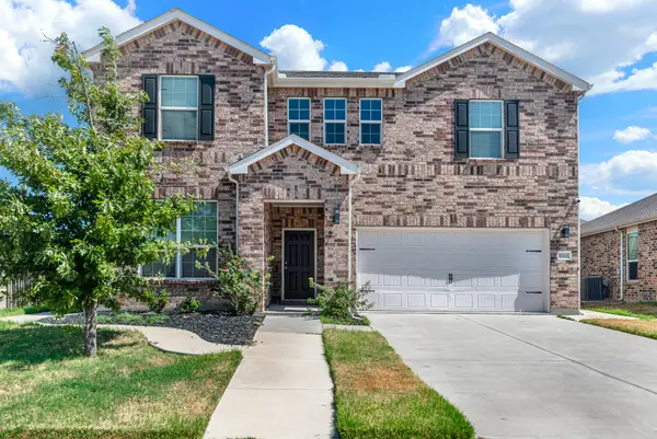 1020 Voca Drive, Forney, TX 75126