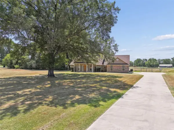 115 Barkman Creek Trace Rd, Hooks, TX 75561