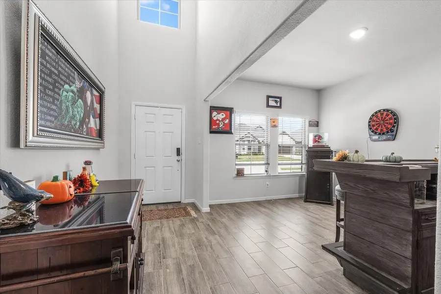 305 Laurel Drive, Justin, TX 76247 - #3