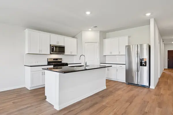 2103 Longchamp Lane, Seagoville, TX 75159