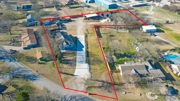 920 Oil Mill Road, Van Alstyne, TX 75495