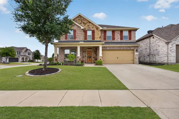 1637 Pike Drive, Forney, TX 75126