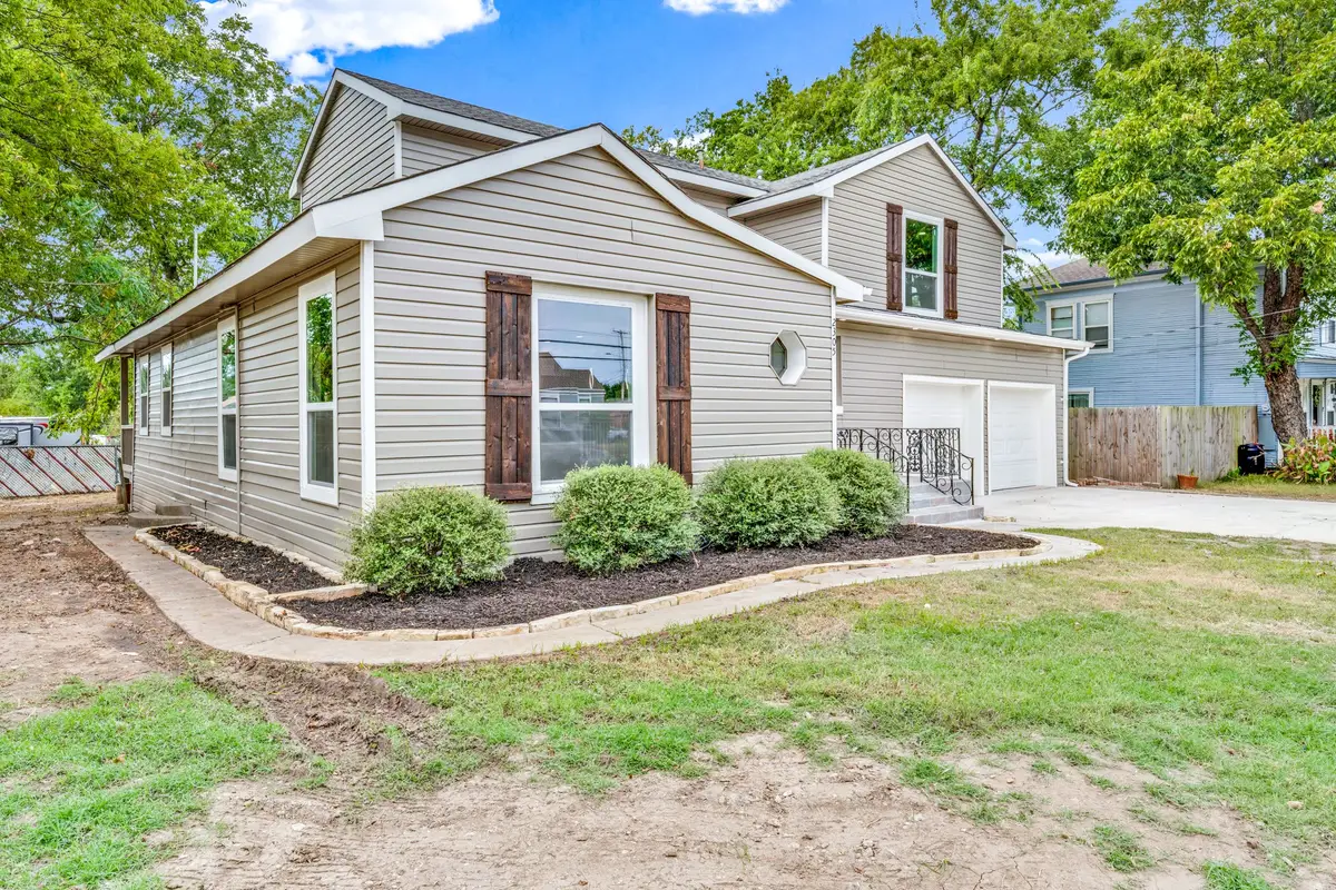 2305 Stanford Street, Greenville, TX 75401 - #1