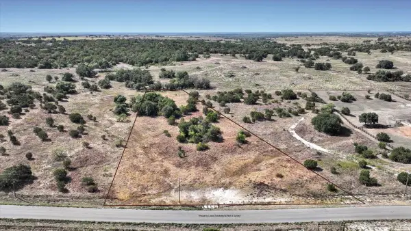 130 Gilmore Court, Granbury, TX 76462