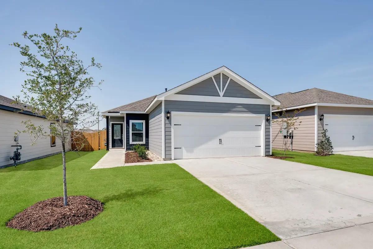 8313 White Wolf Trail, Ponder, TX 76259 - #1