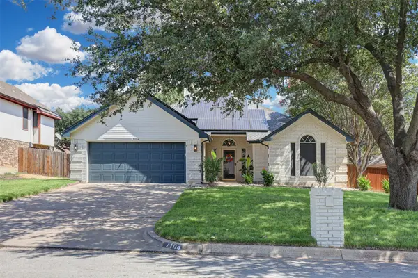 7104 Cook Circle, North Richland Hills, TX 76182