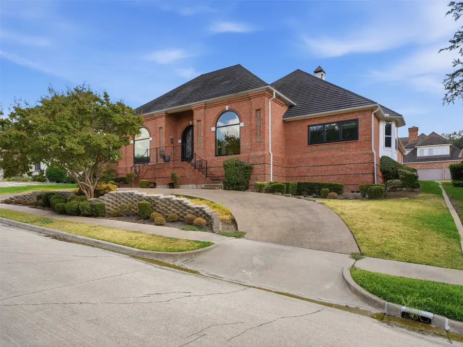 1700 Dowling Drive, Irving, TX 75038 - #2