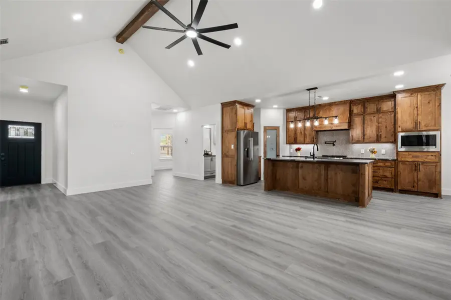 302 Johnson Street, McGregor, TX 76657 - #3