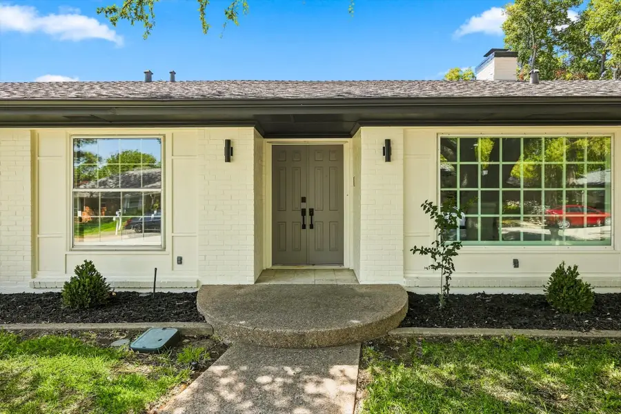 305 Brookview Drive, Hurst, TX 76054 - #2