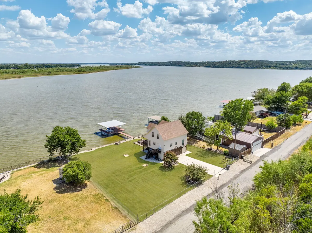 5901 Parkside Court, Granbury, TX 76048 - #1